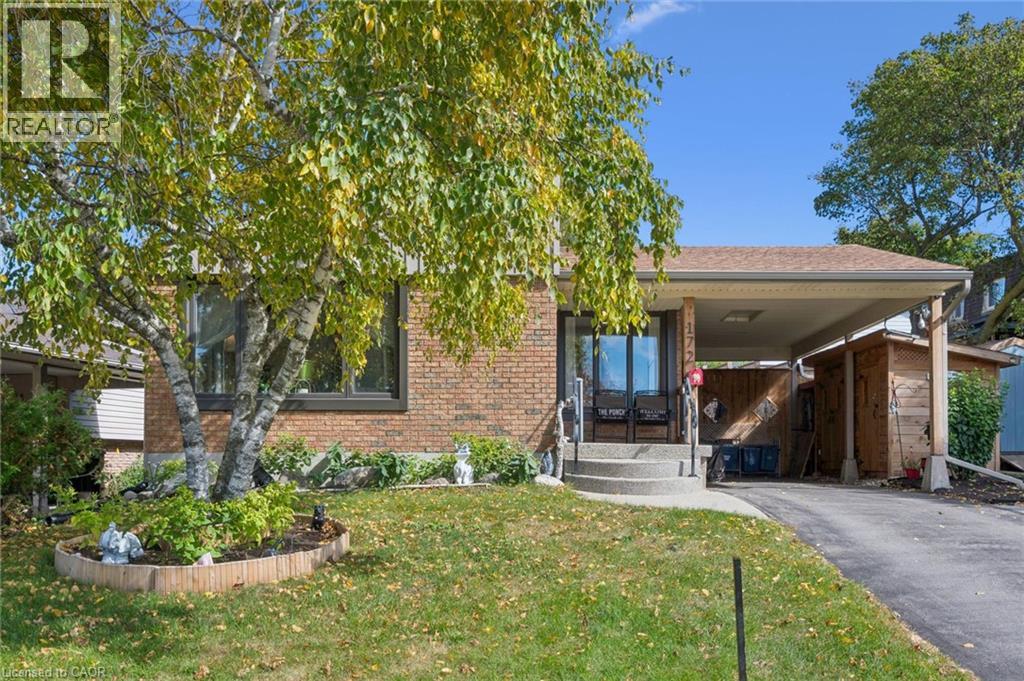 172 LAURENTIAN Drive