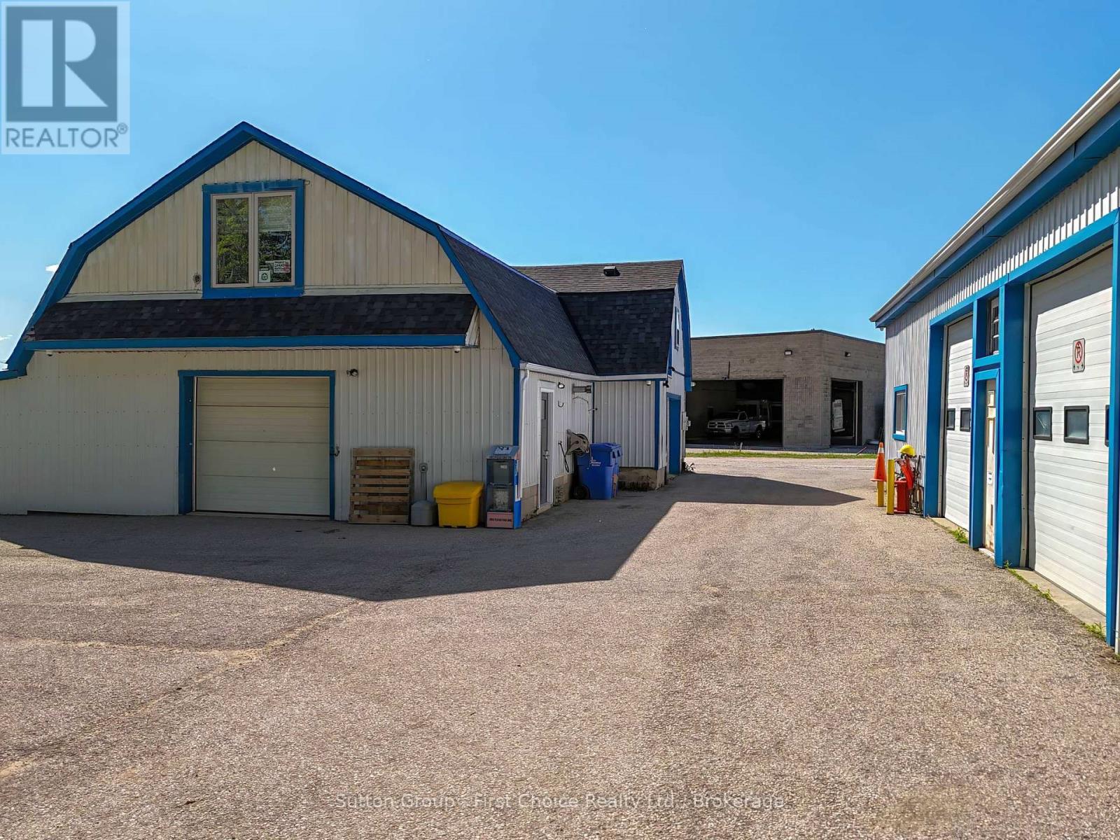 77 WHYTE AVENUE