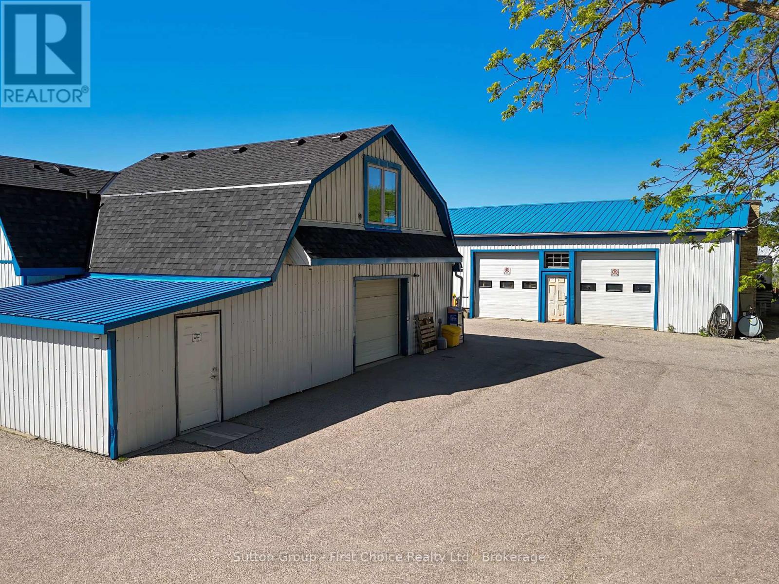 77 WHYTE AVENUE