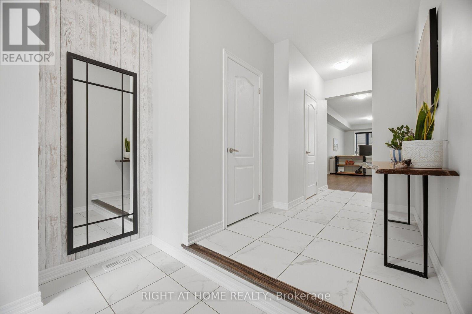 79 - 166 DEERPATH DRIVE