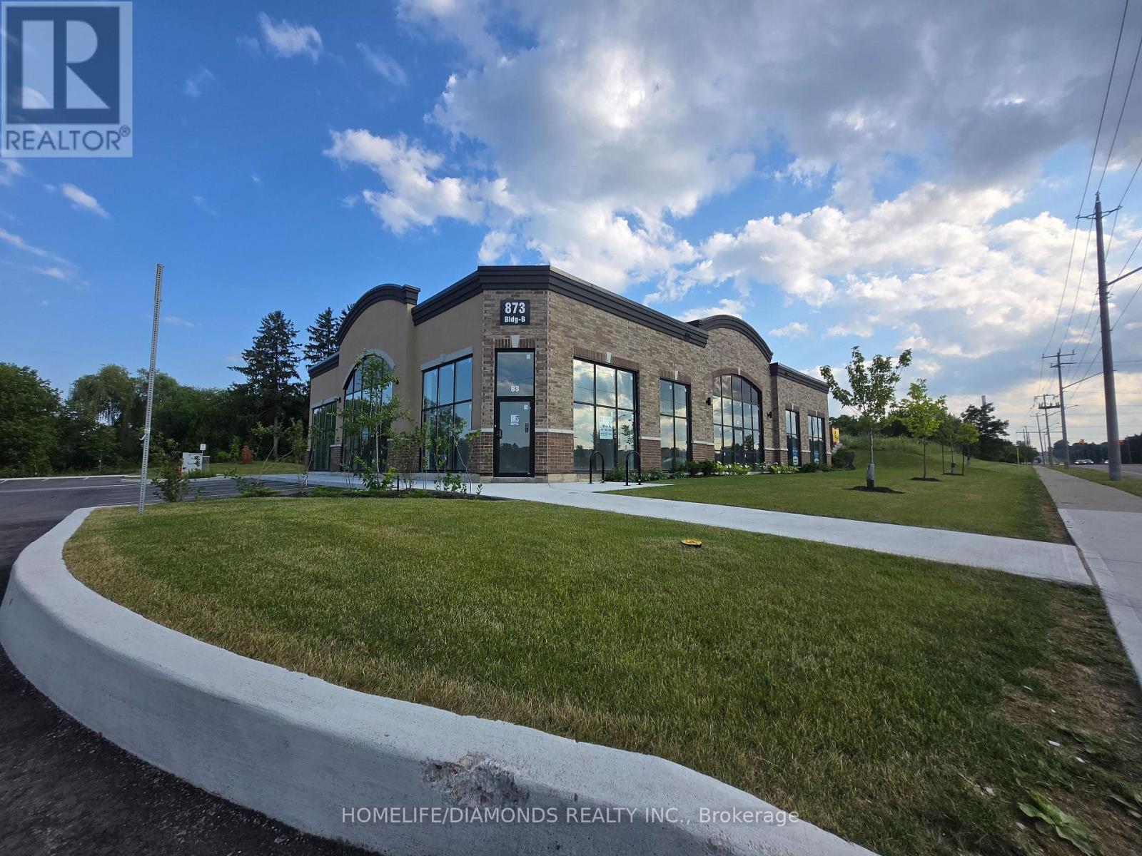 C11-203 (SECOND) - 873 FAIRWAY ROAD N