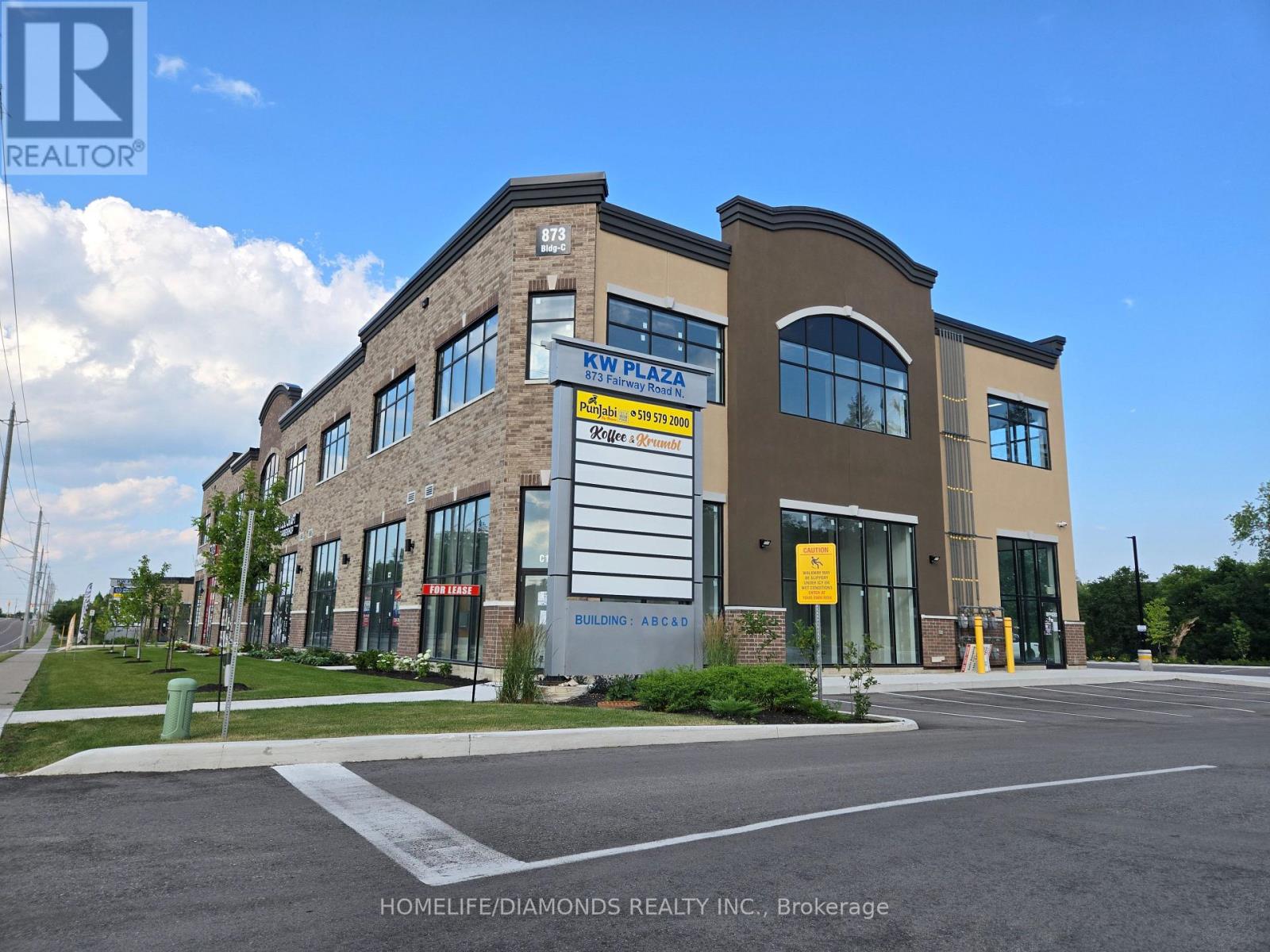 C11-203 (SECOND) - 873 FAIRWAY ROAD N