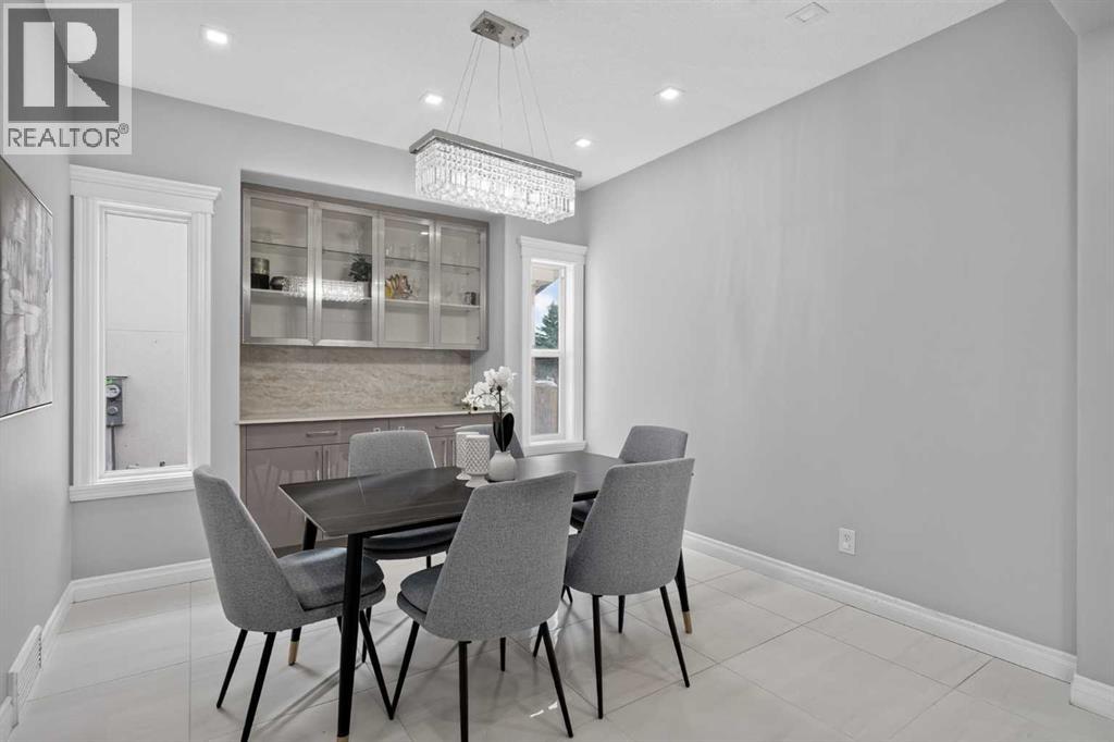 1433 Strathcona Drive SW