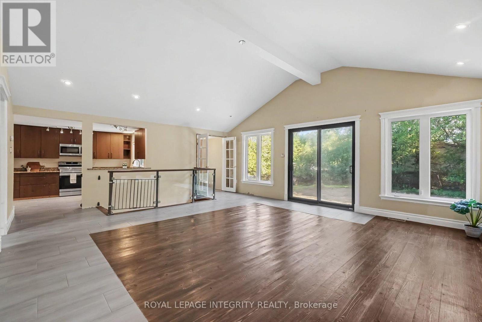 357 BAYVIEW DRIVE