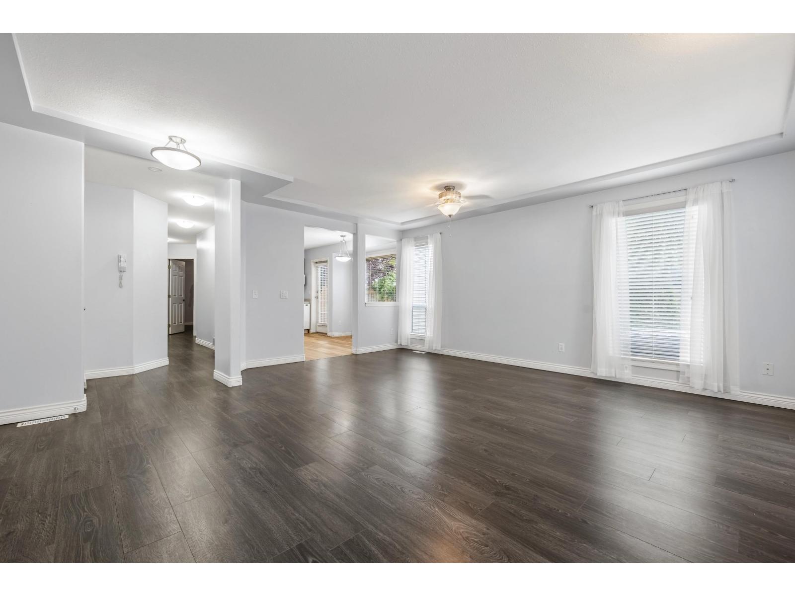 2 & 4 46008 BOLE AVENUE, Chilliwack Downtown