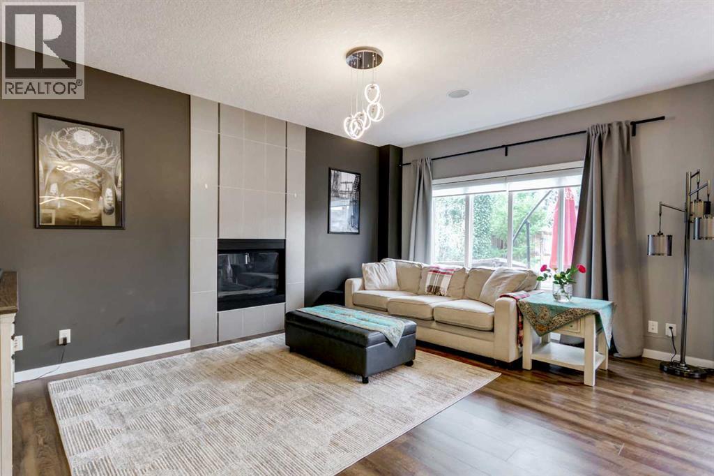 26 Walden Court SE