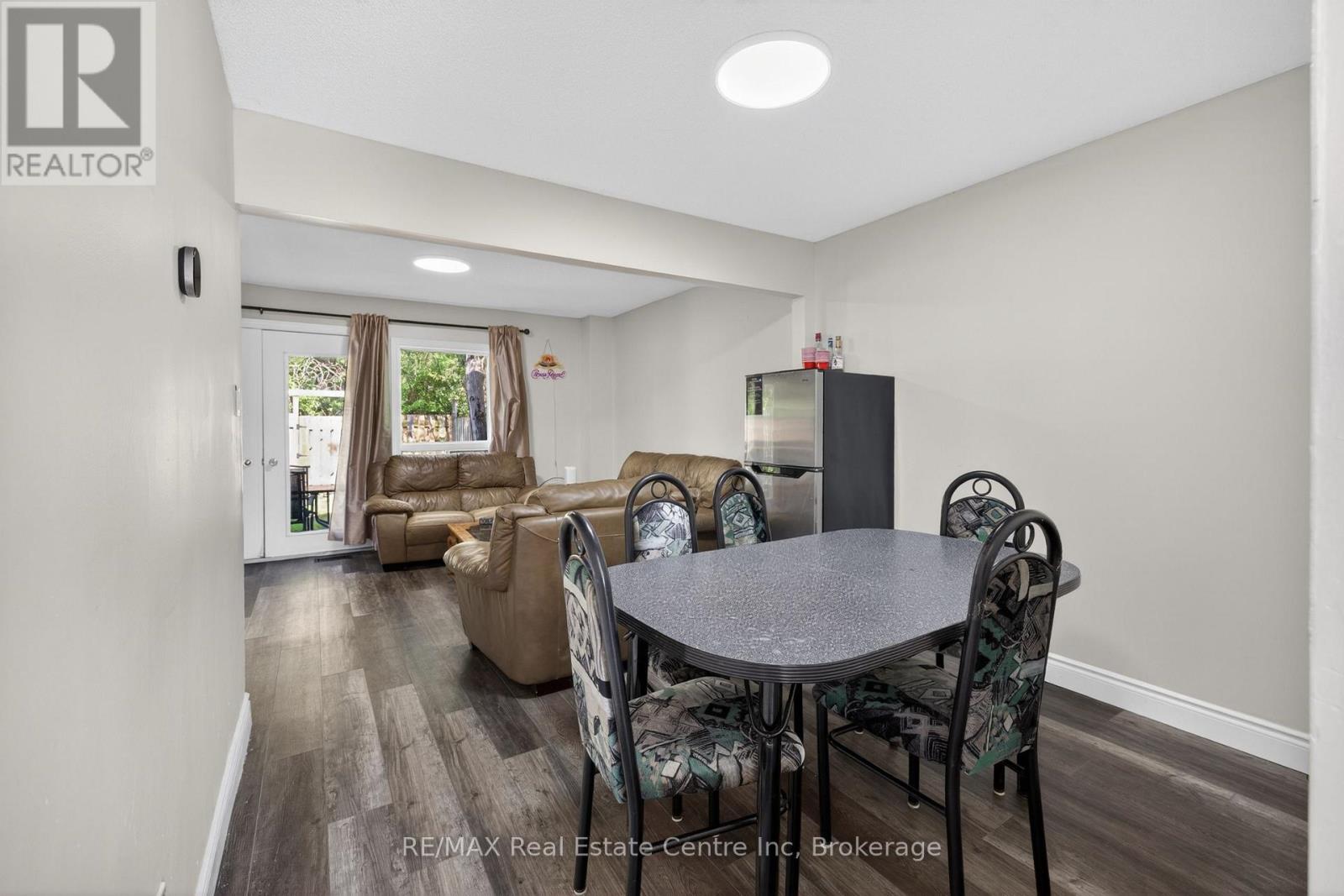 137 DOVERCLIFFE ROAD