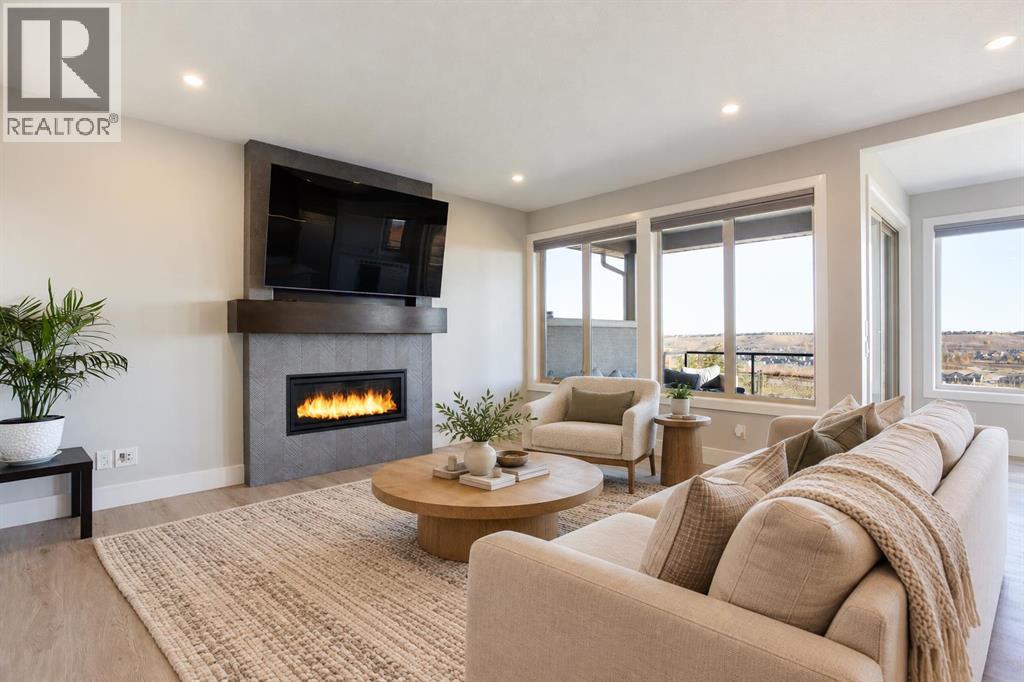 96 Walcrest View SE
