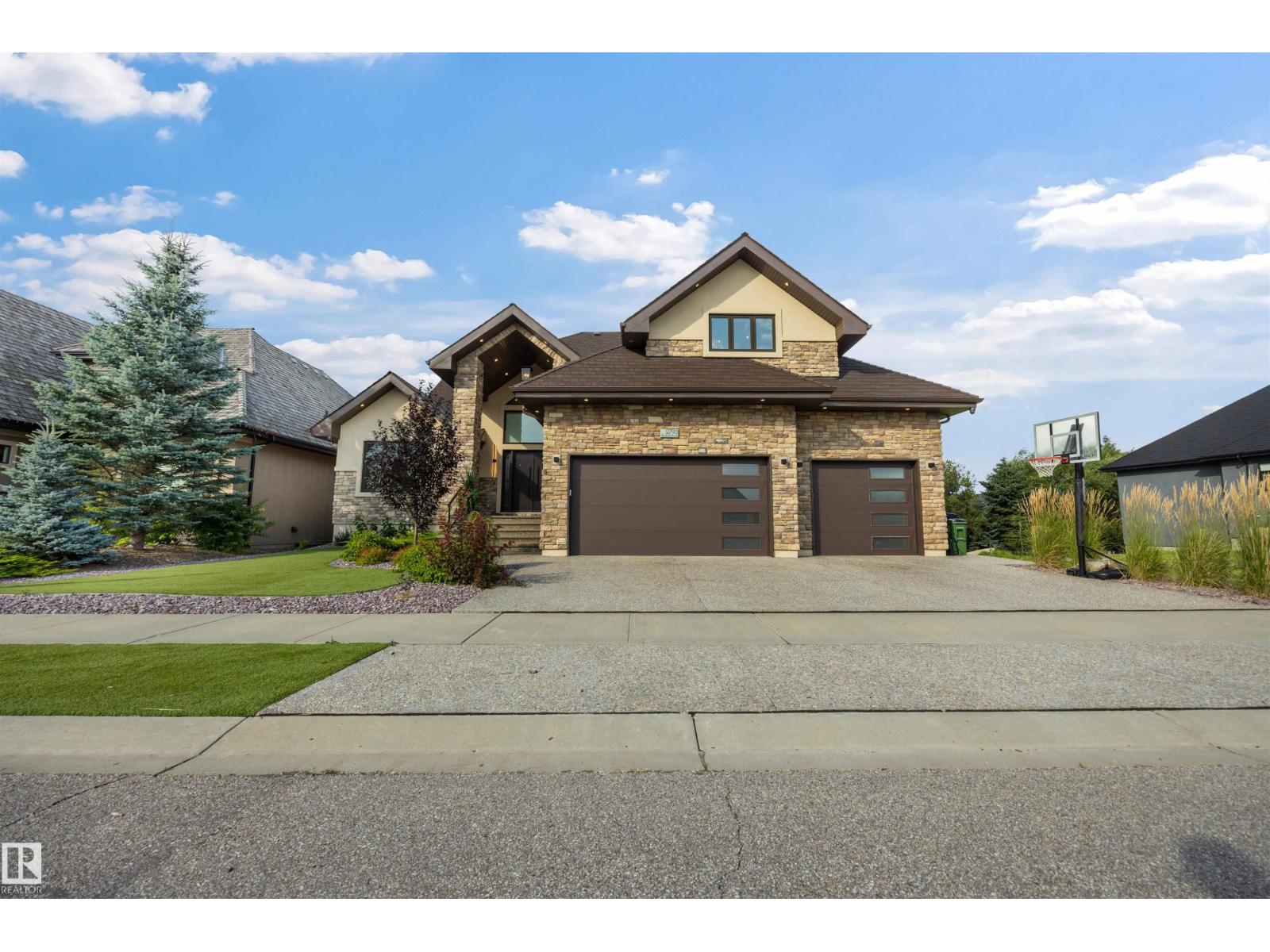 2793 WHEATON DR NW
