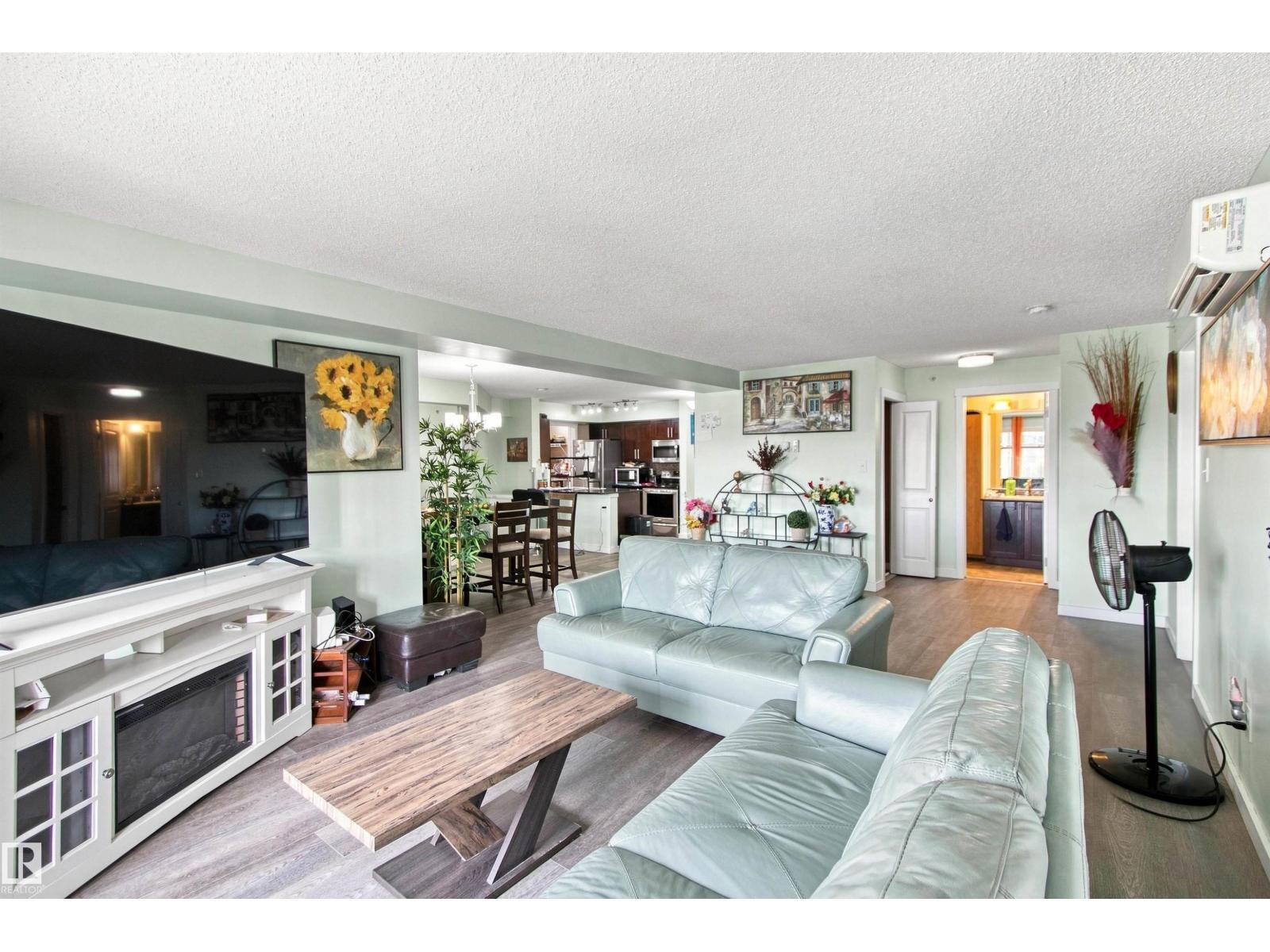 #413 18126 77 ST NW