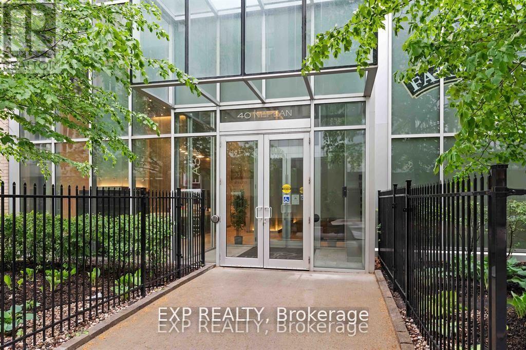 1607 - 40 NEPEAN STREET