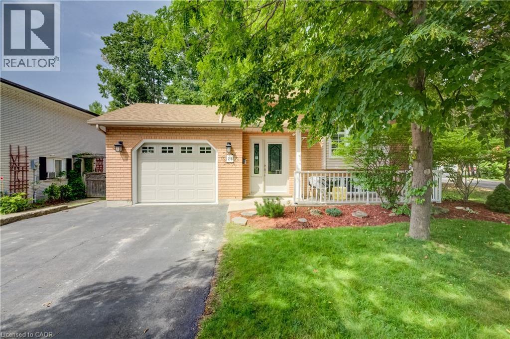 28 FORREST Avenue W