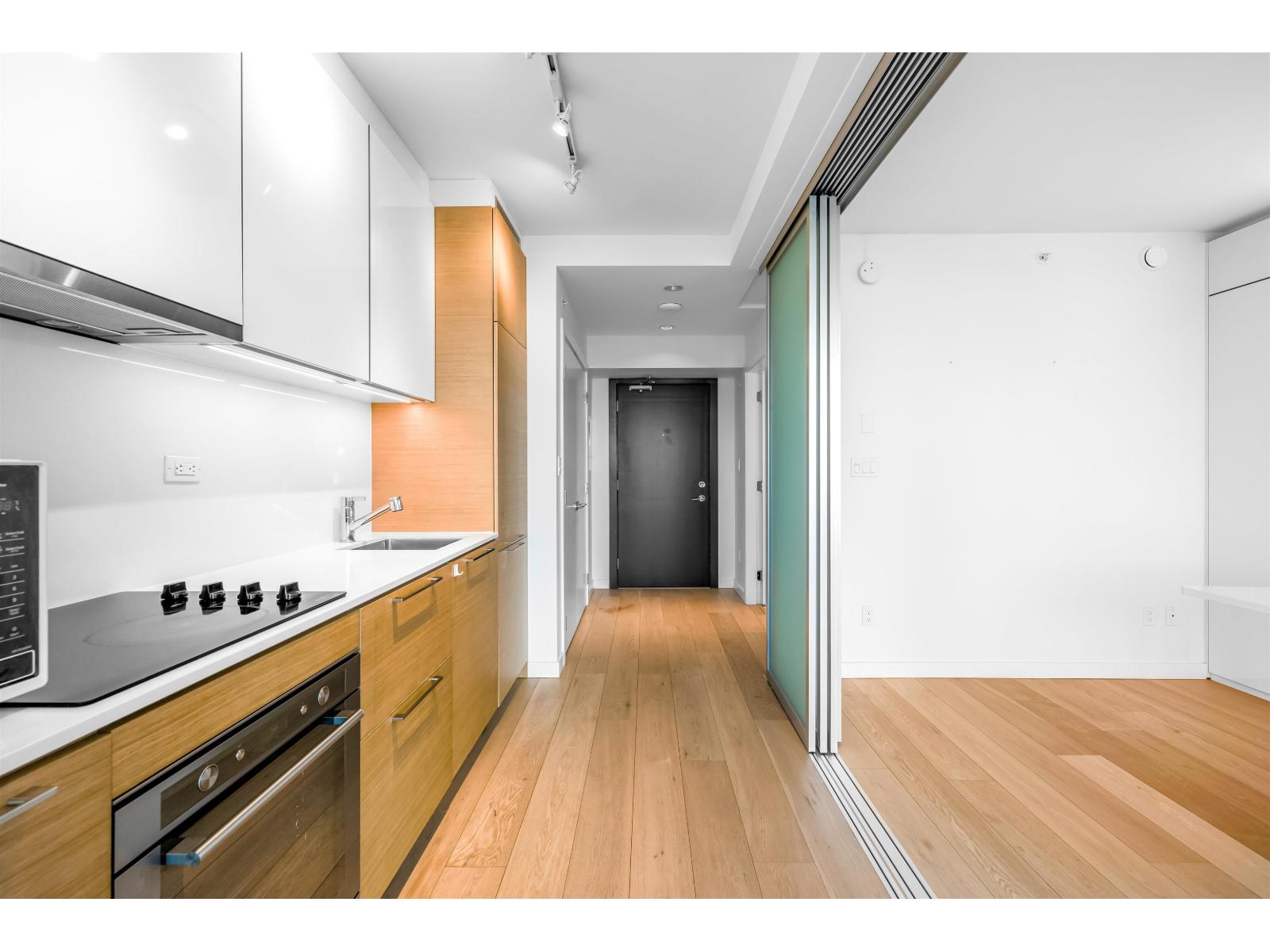 907 13438 CENTRAL AVENUE