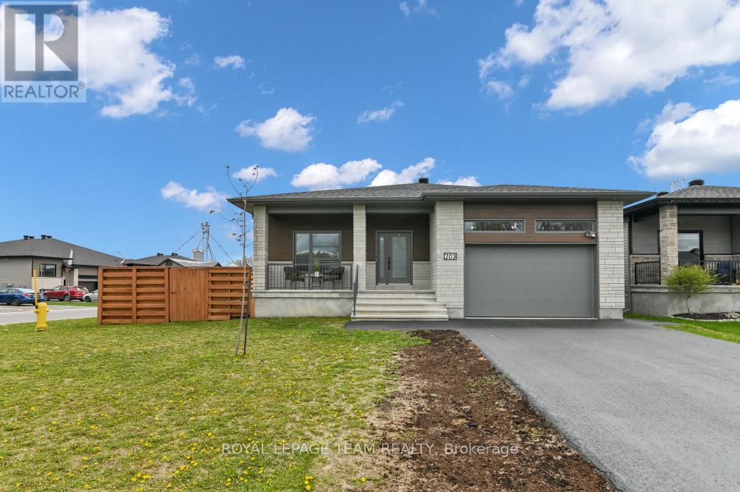 203 FILION STREET