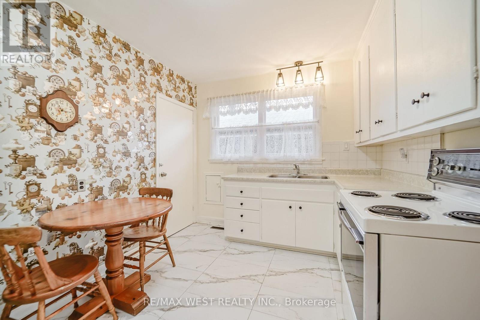 5 CROMARTY DRIVE