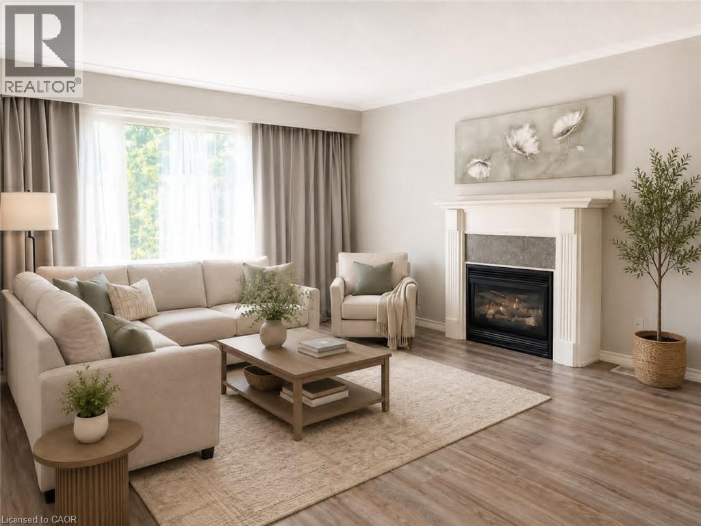 580 FOREST HILL Drive Unit# Upper