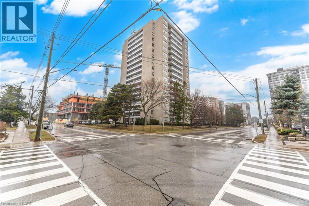 2263 MARINE Drive Unit# 1203