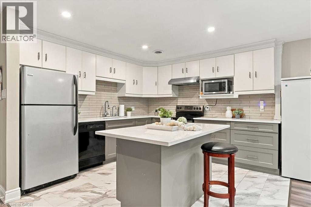 200 RIVER Street Unit# 405