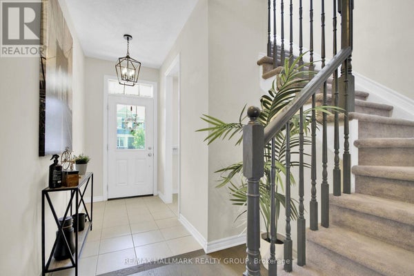 207 Willow Aster Cir, Ottawa, ON 5