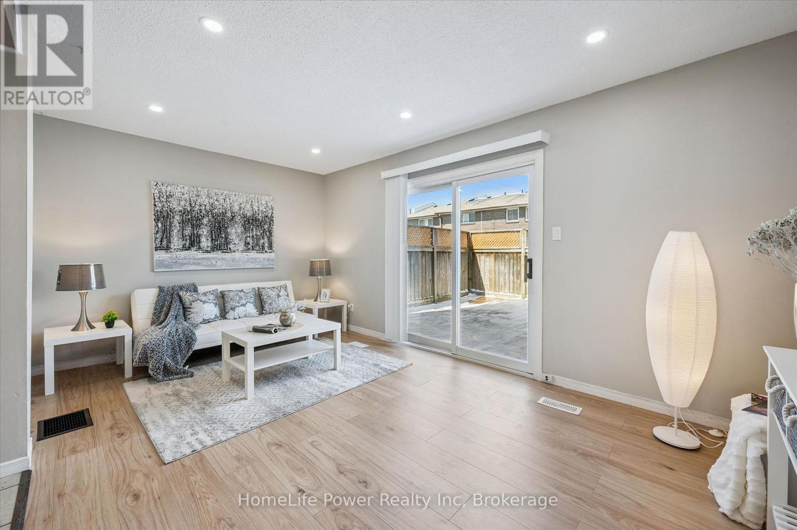 #239 - 31 GREENGATE ROAD