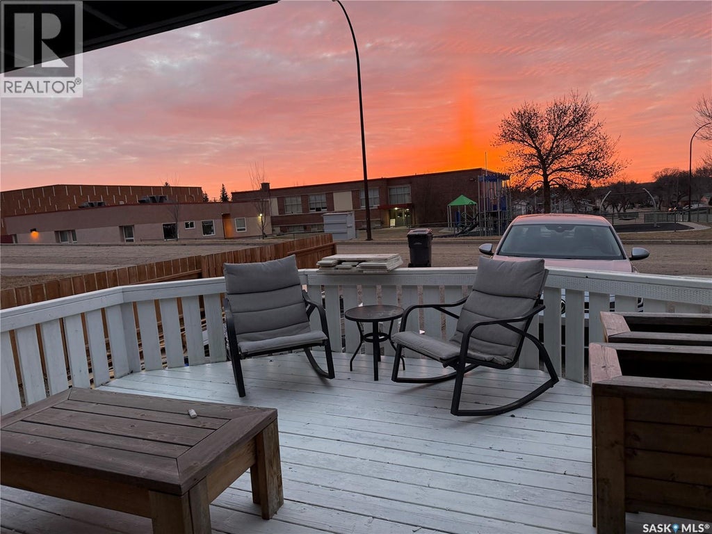801 LORNE STREET W, SWIFT CURRENT, SK S9H 0J8 - Image 2112656631.jpeg?d=l