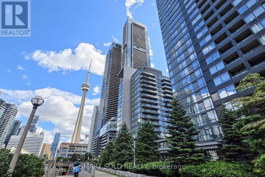 1121-4K SPADINA AVENUE, TORONTO (WATERFRONT COMMUNITIES), ON M5V 3Y9 - Image 3513471330.jpeg?d=l