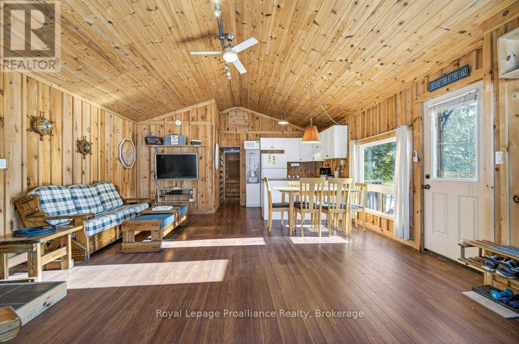24A CYPRESS LANE