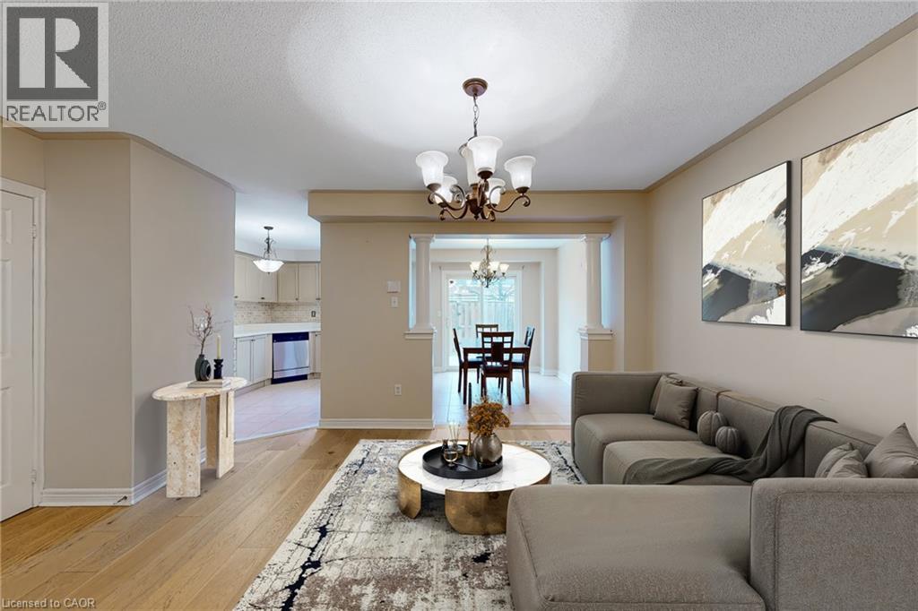 21 EASTVIEW Gate Unit# 36