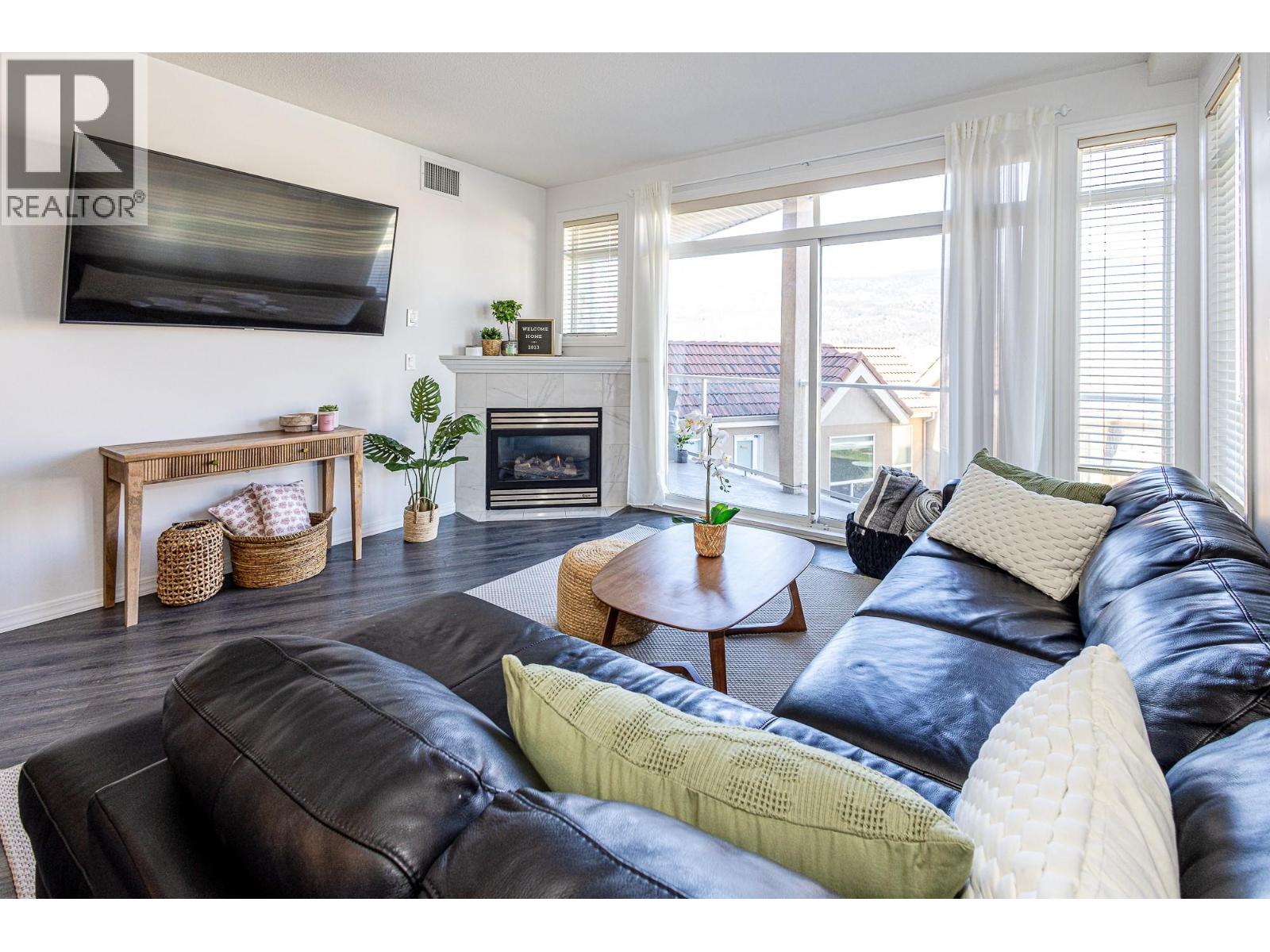 1088 Sunset Drive Unit# 427