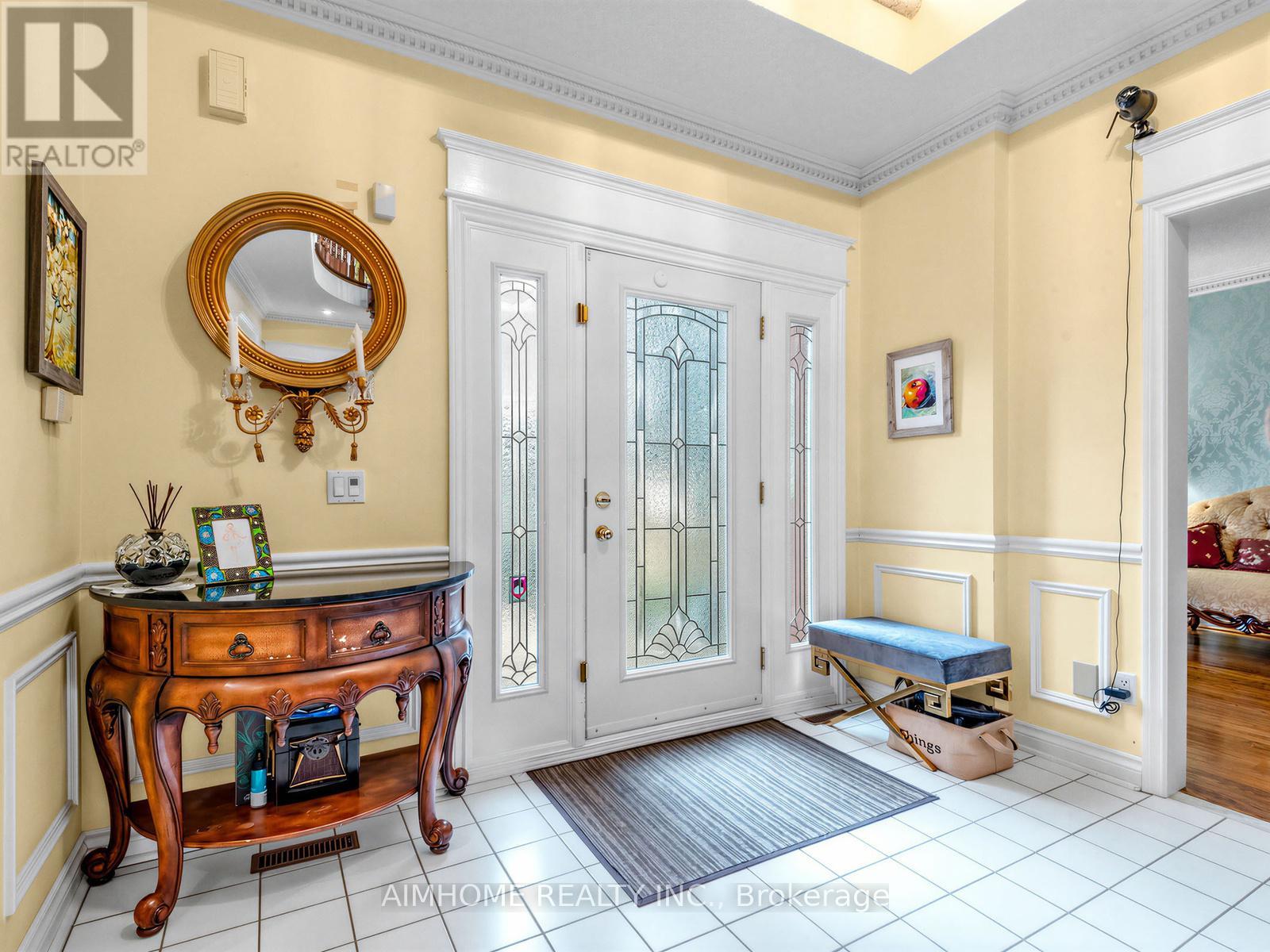 92 BRAESIDE SQUARE