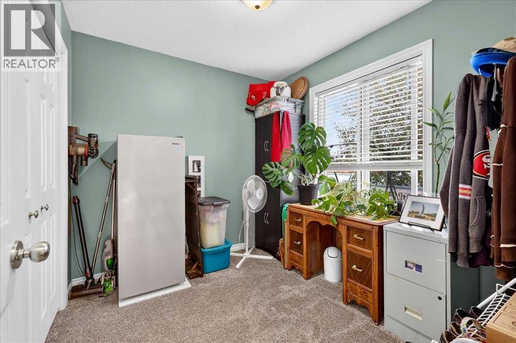 1429 Strathcona Way