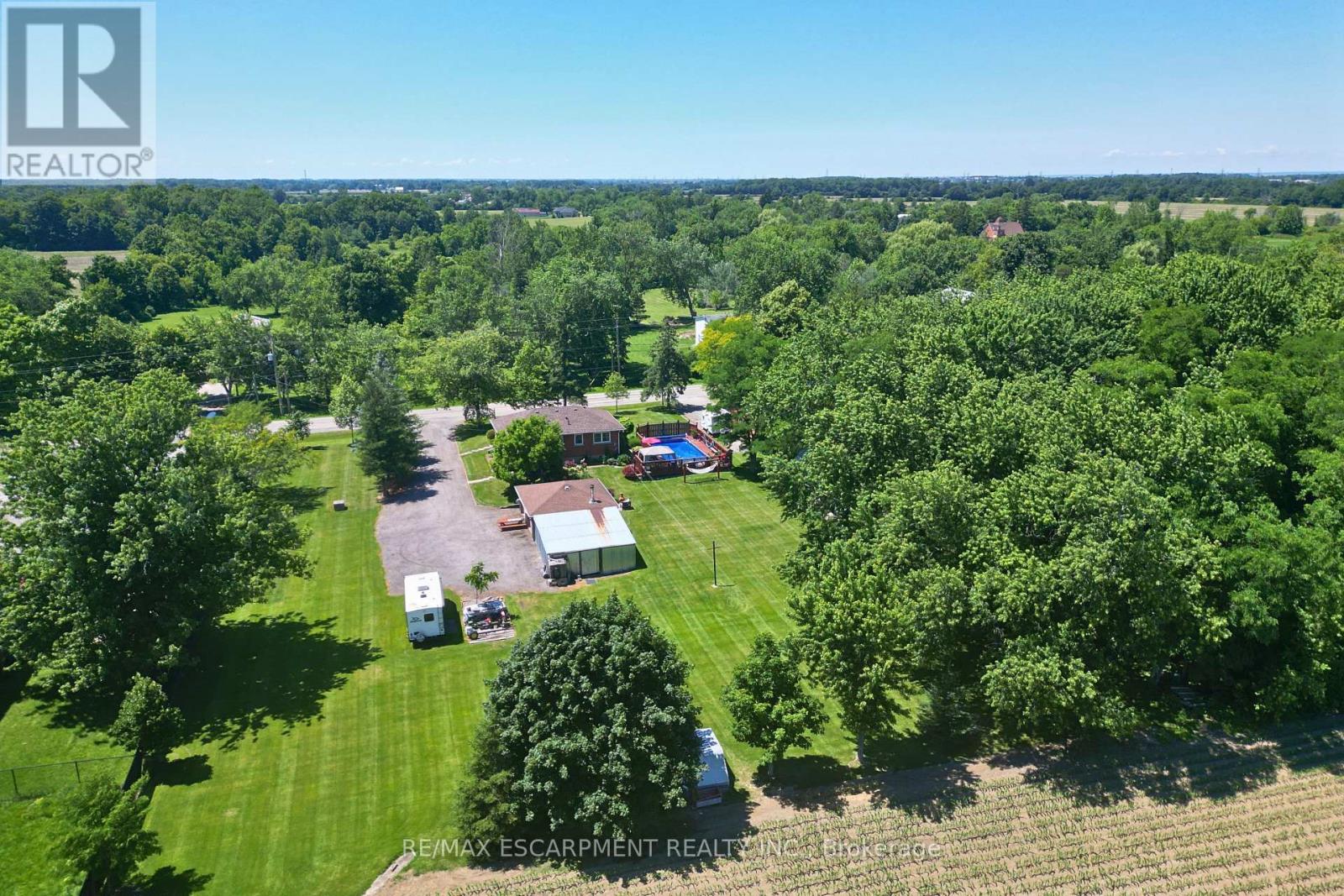 1065 WOODBURN ROAD