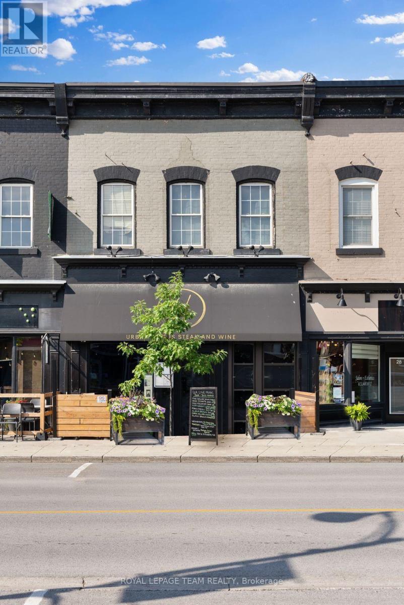 26 ELGIN STREET W