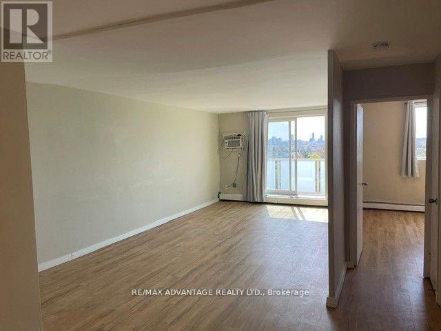 1103 - 563 MORNINGTON AVENUE