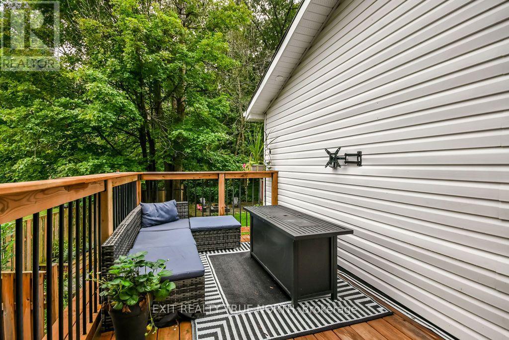 27 NIDA DRIVE - Photo 3