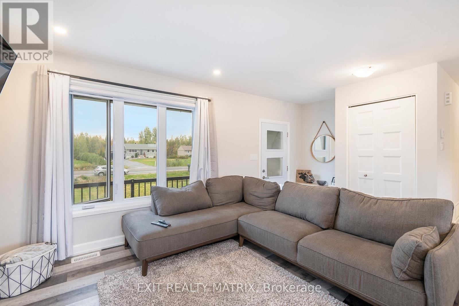 25 GLENCO ROAD - Photo 4