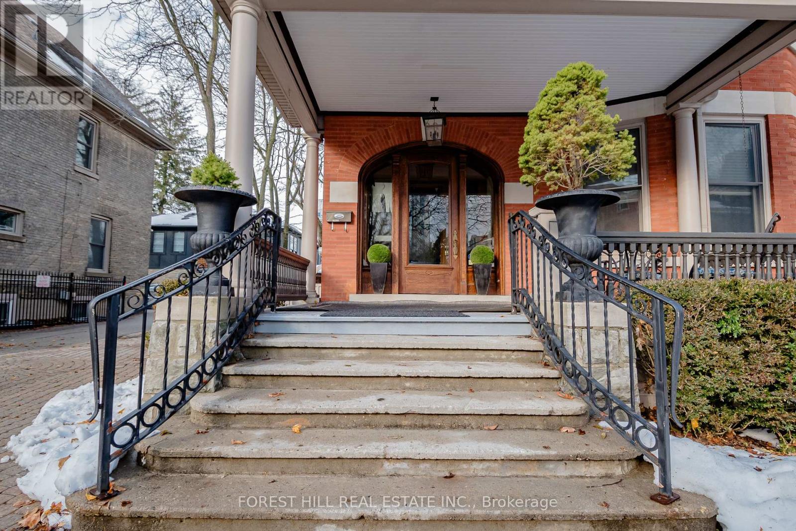 98 CENTRAL AVENUE