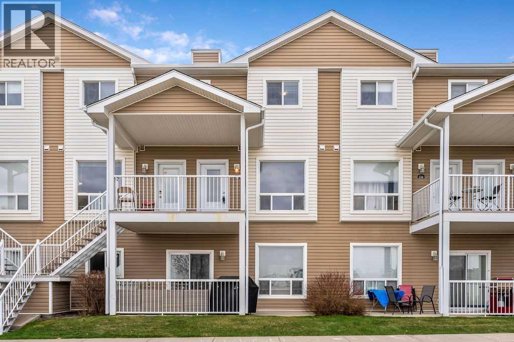 108 SUNRISE TERRACE NE