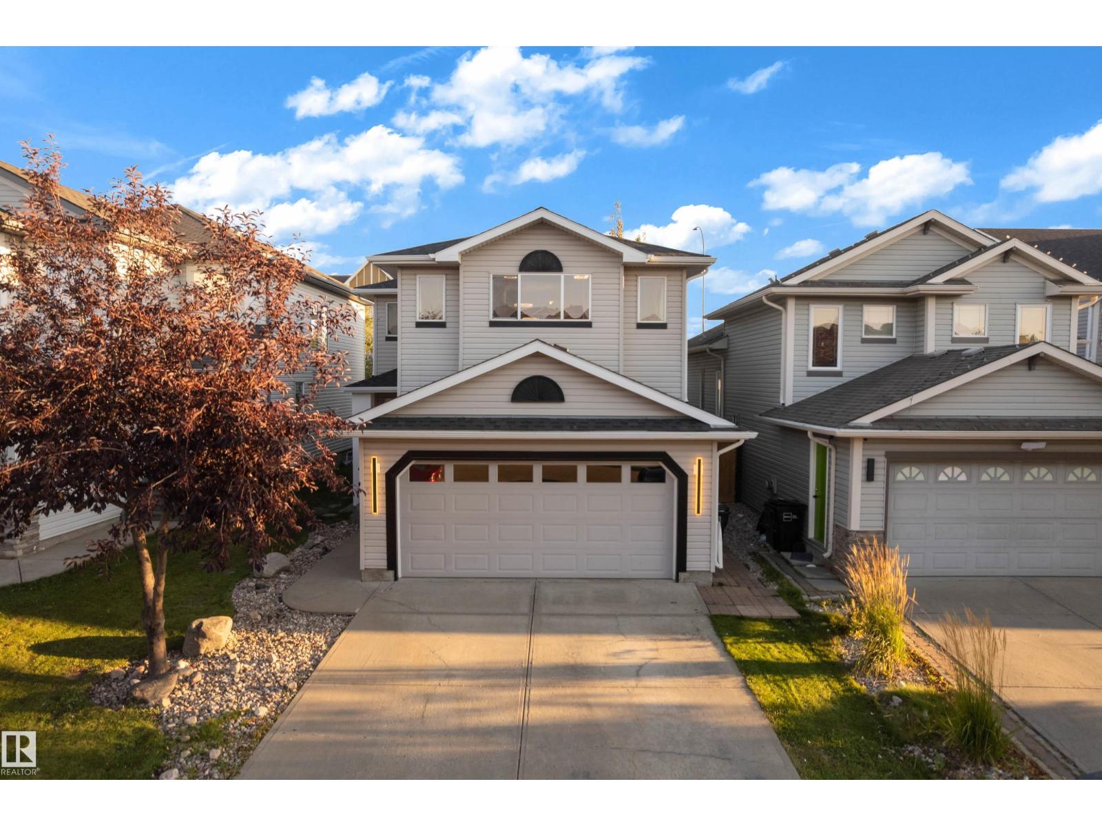 3135 24 AV NW