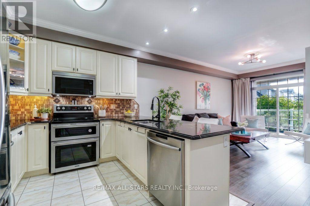13 - 46 LOVEGROVE LANE