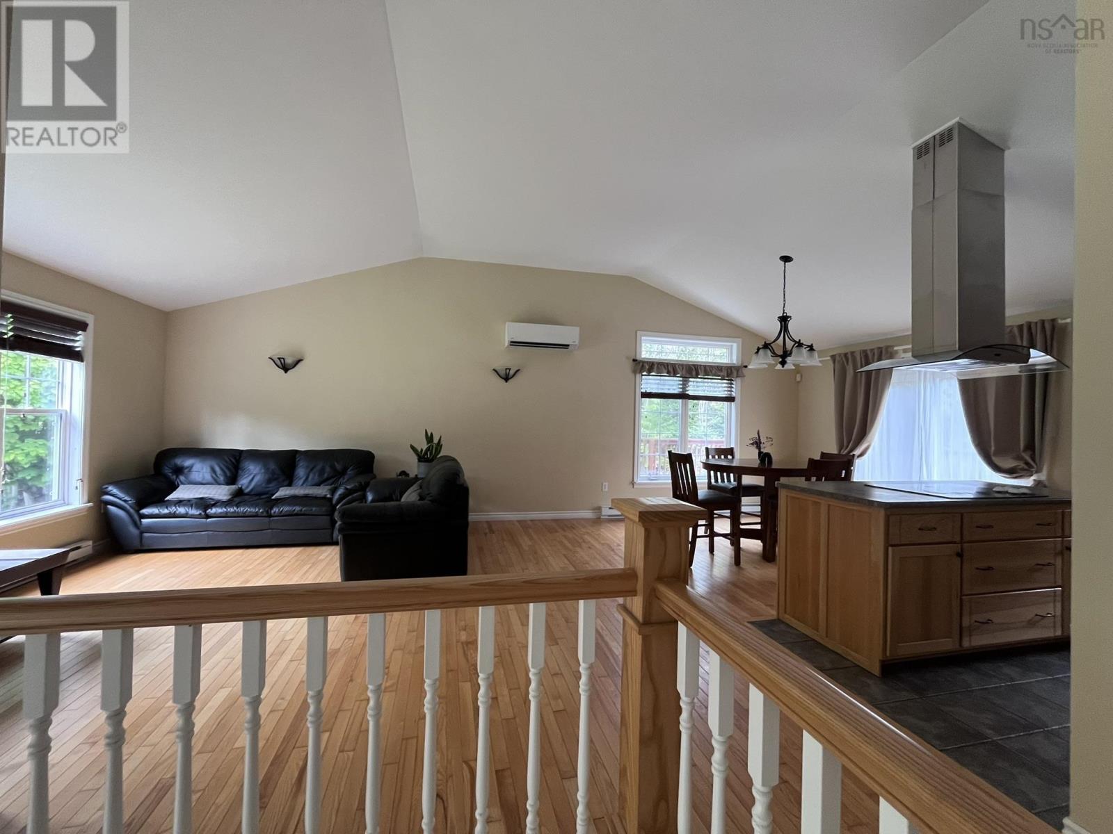 586 WEST PORTERS LAKE Road