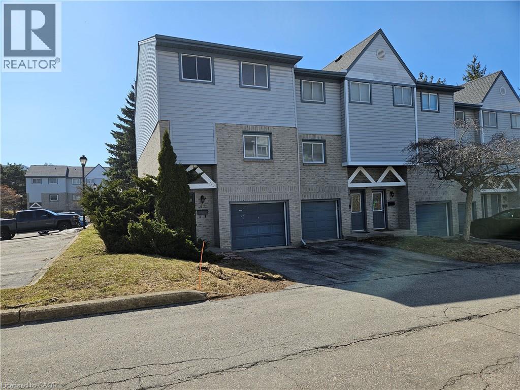 589 BEECHWOOD Drive Unit# 43