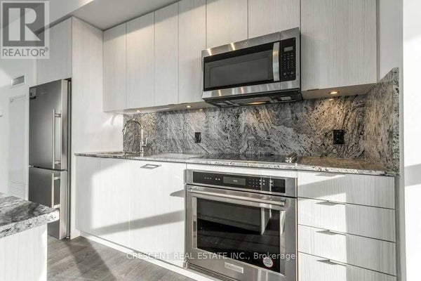 5 Mabelle Ave, Toronto (Islington-City Centre West), ON 4