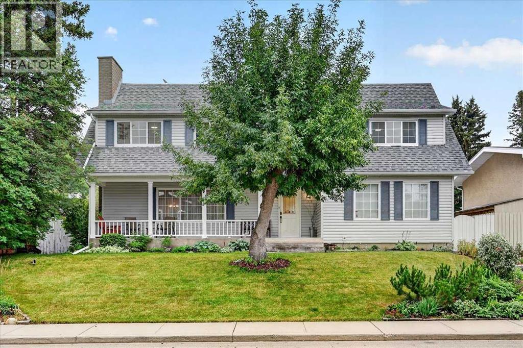 1707 107 Avenue SW