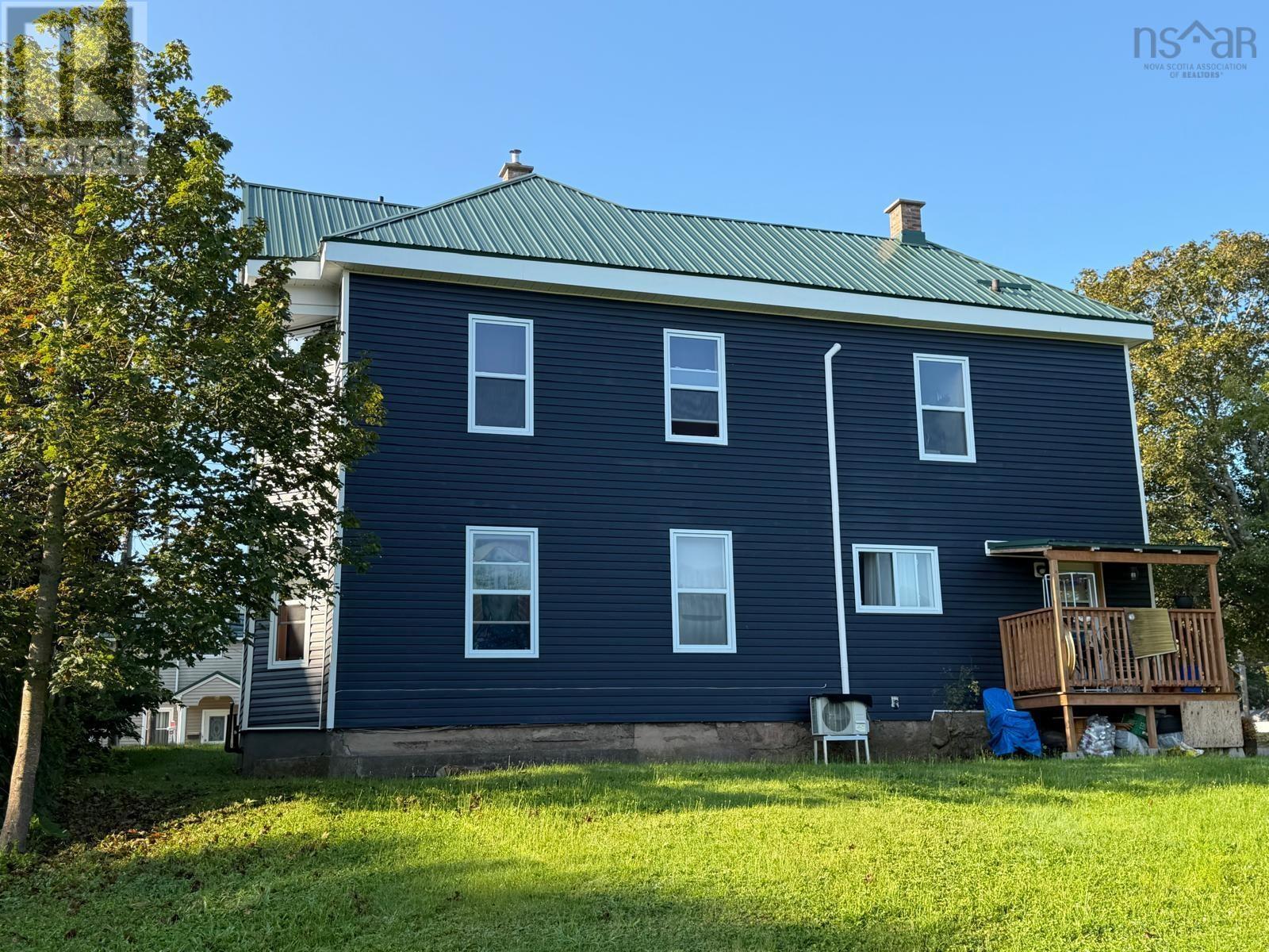 457 Robie Street