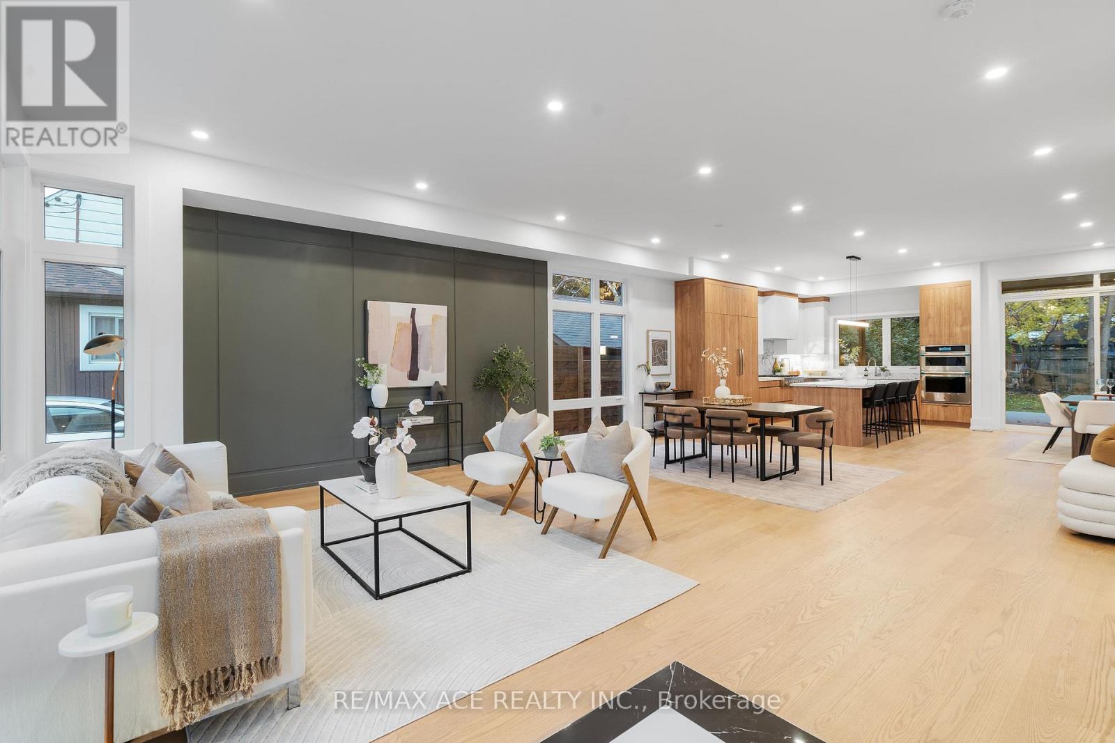 175 HAREWOOD AVENUE