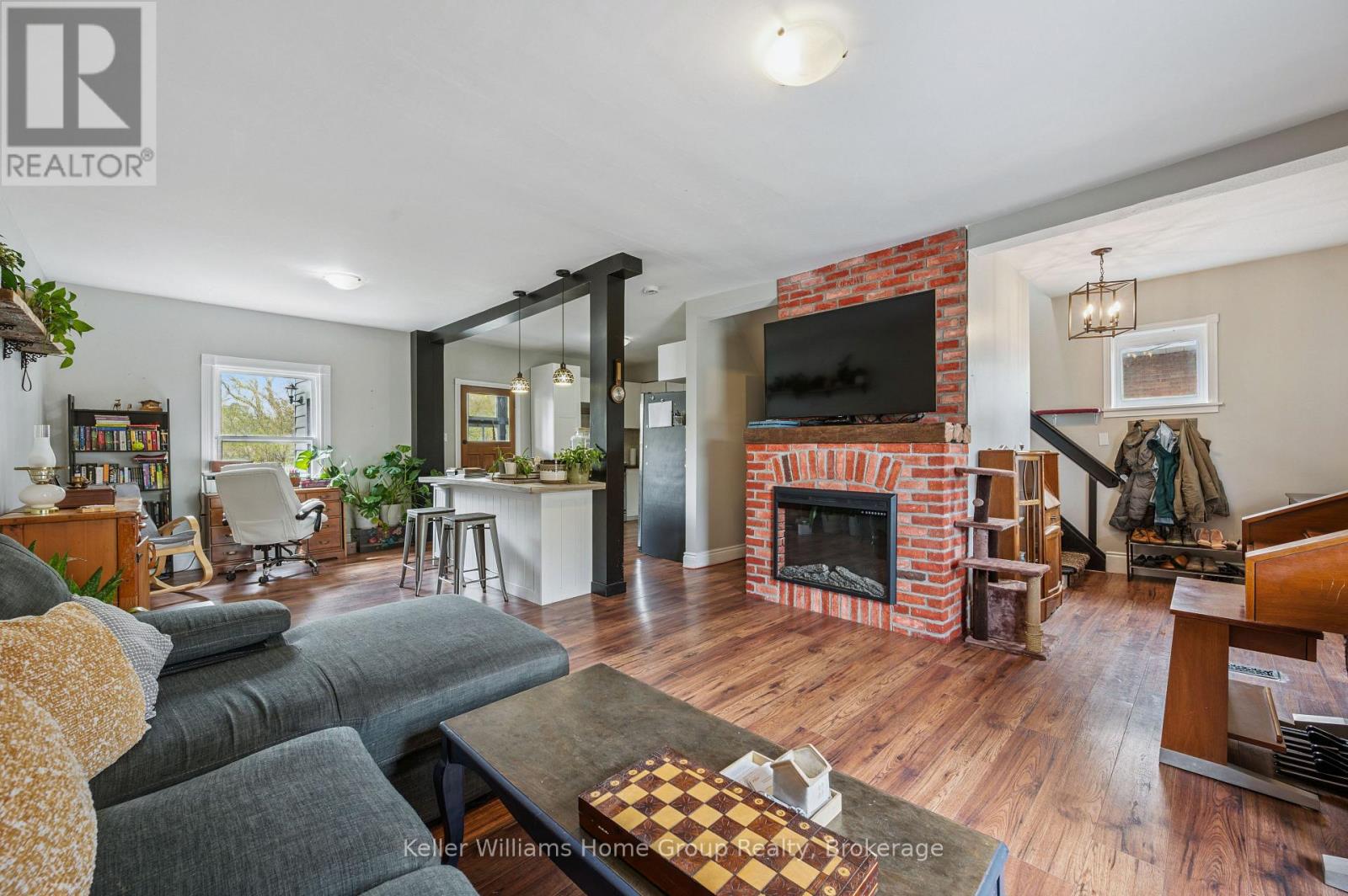 67 STEVENSON STREET S