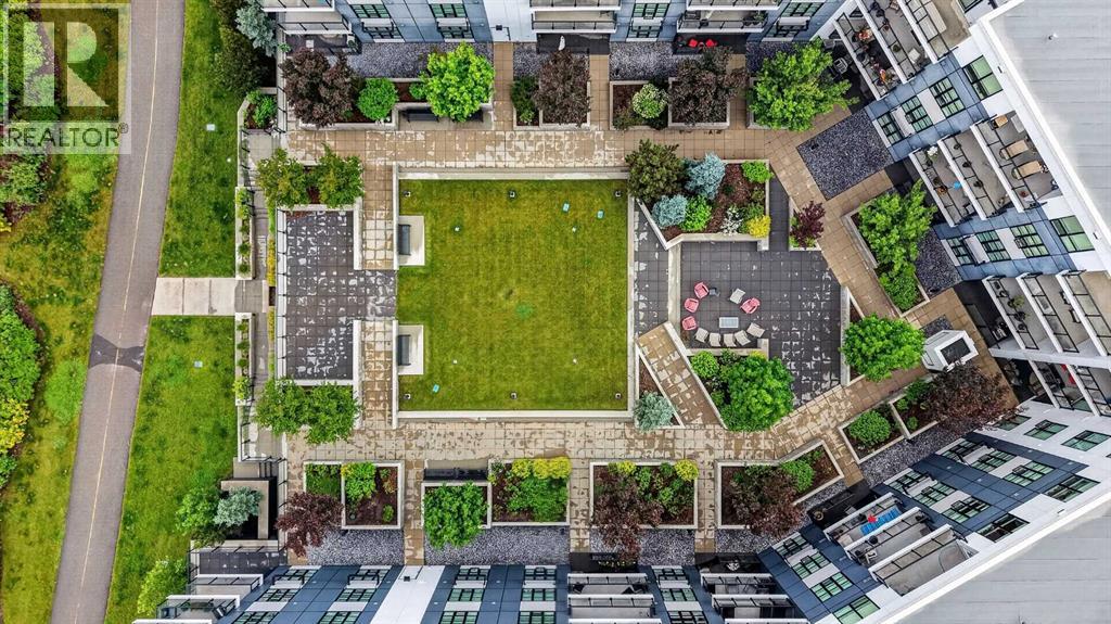 104, 383 Smith Street NW