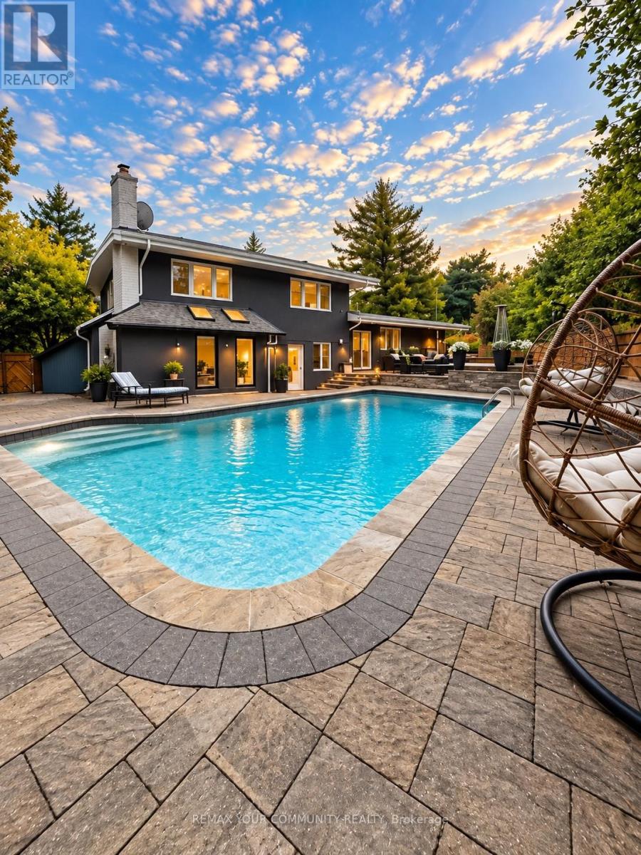 27 ARTINGER COURT