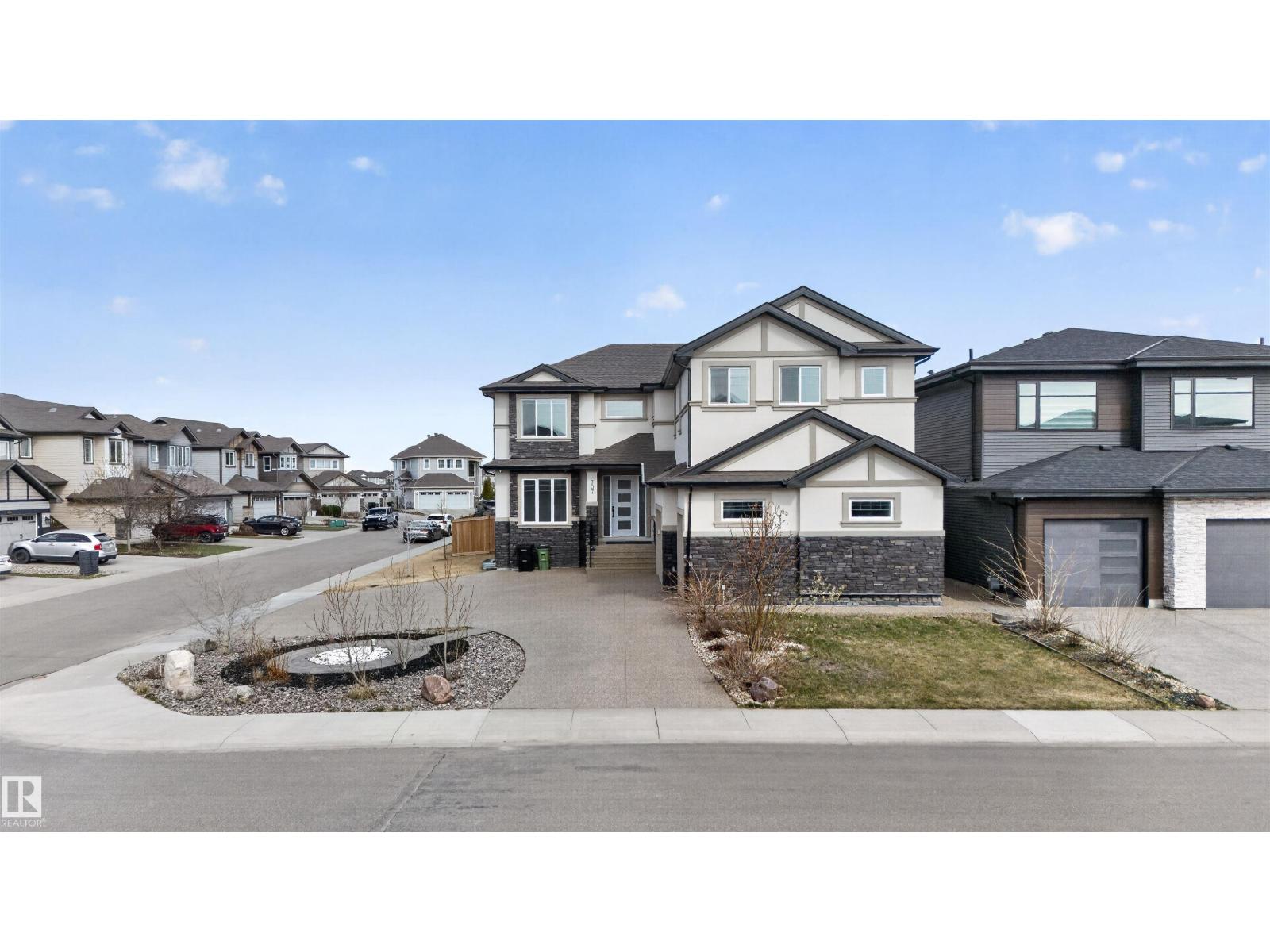 707 180 St SW SW